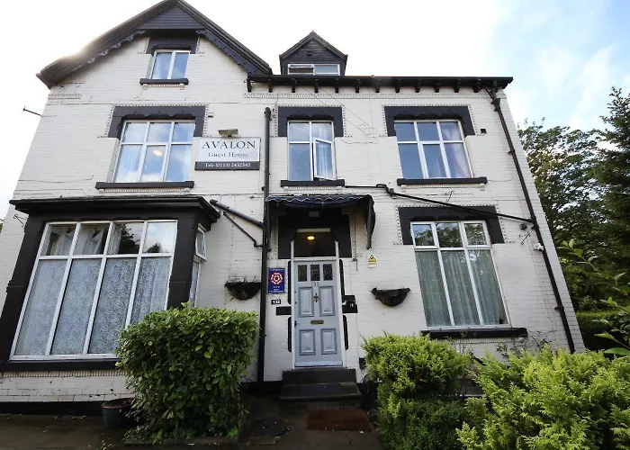 Avalon 3* Leeds (West Yorkshire)